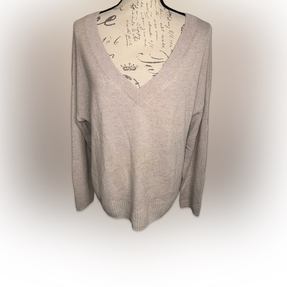 Lisa Todd Sweater - Picture 5 of 6